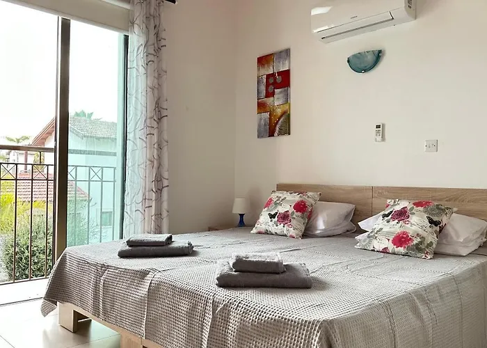 Villa Merab Holidays - K13