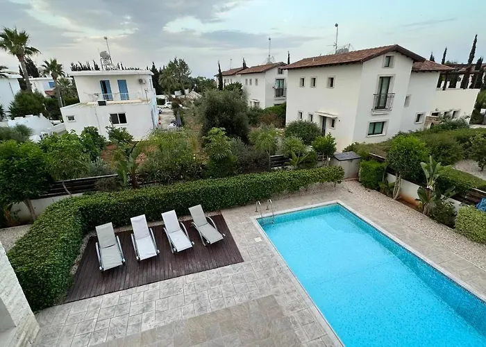 Merab Holidays - K13 Vila