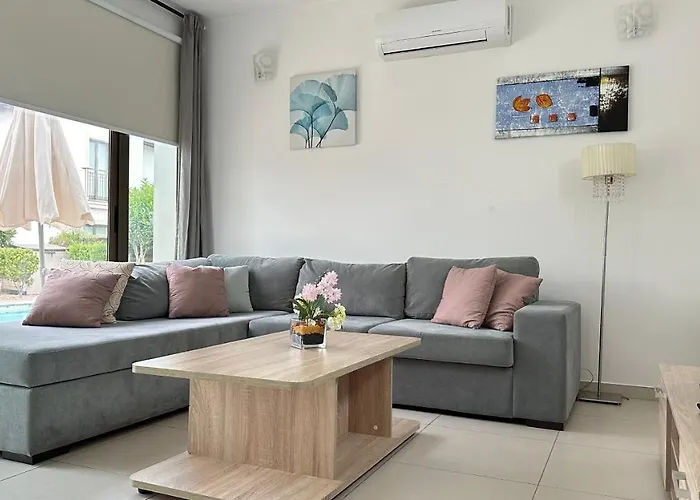 Vila Merab Holidays - K13