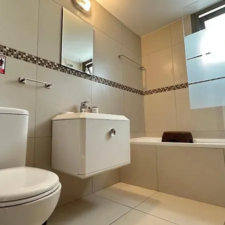 Merab Holidays - K13 Villa Ayia Napa